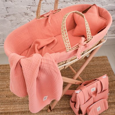 FUNNABABY Kompletní Mojžíšův koš s výbavou Coral Pink - 45511cp_002