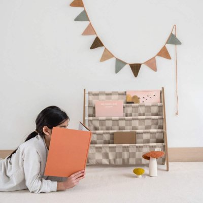 3 SPROUTS Stojan na knížky Recycled Checkerboard/Beige - 57118ch_003