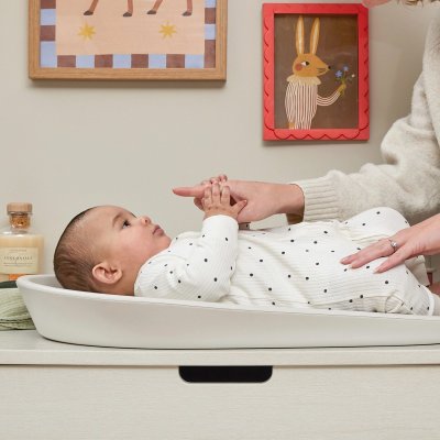 SHNUGGLE Squishy Měkká přebalovací podložka Cream - 74907_003