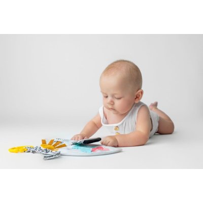 MOMS CARE Senzorická knížka Mýval Pedro - 75254_001