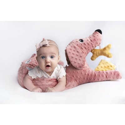 MOMS CARE Senzorická hračka Jezevčík růžový - 75260_002