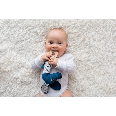 MOMS CARE Senzorická hračka s kousátkem pejsek Jami tmavě modré - 75266_002