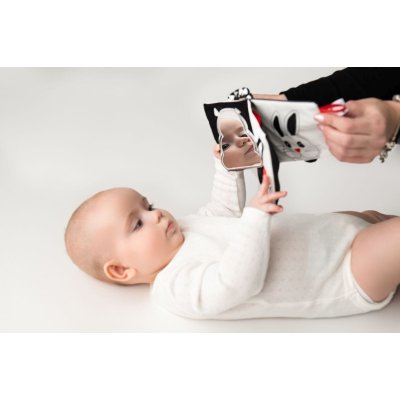 MOMS CARE Textilní knížka „Kdo je to? Co je to?“ - 75271_006