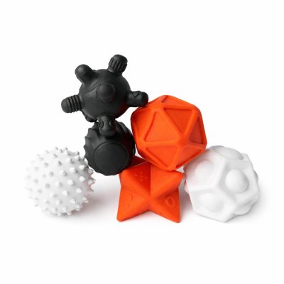 MOMS CARE Senzorické míčky White & Black 6 ks